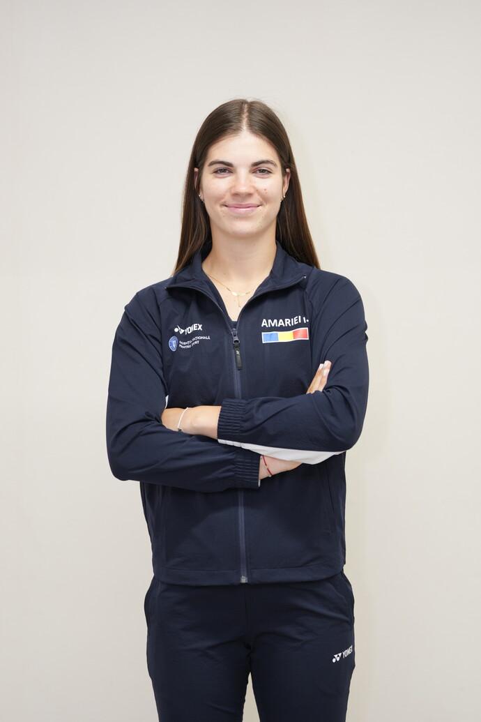 Headshot of Ilinca Dalina Amariei
