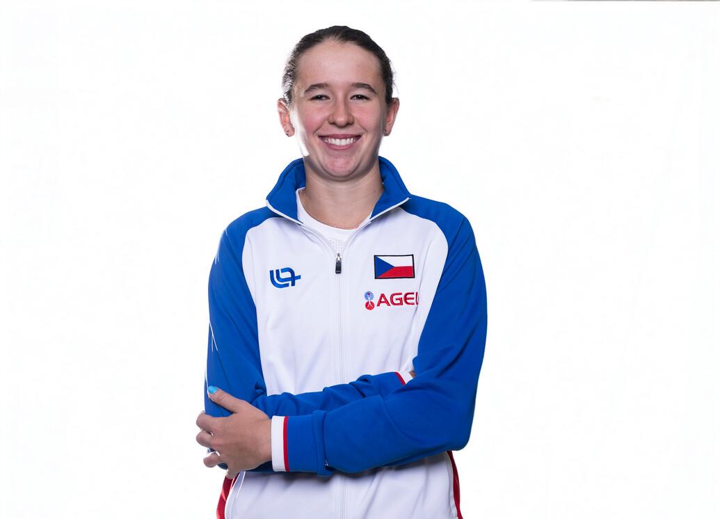 Headshot of Nikola Bartunkova