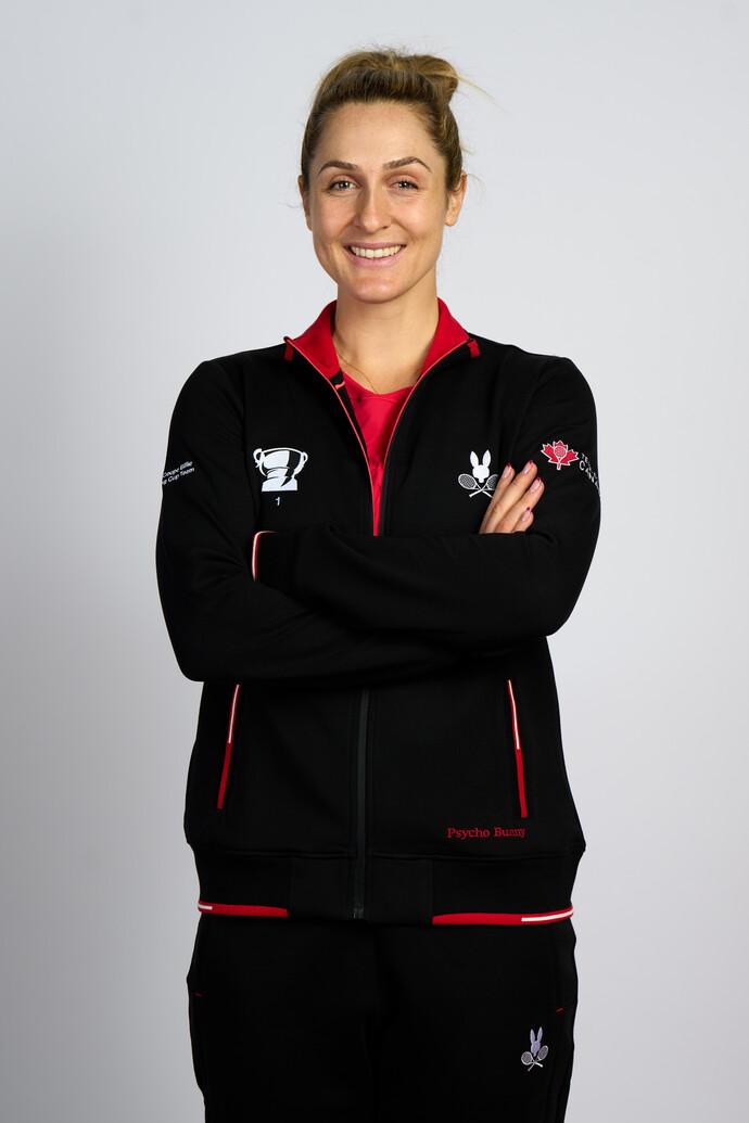 Headshot of Gabriela Dabrowski