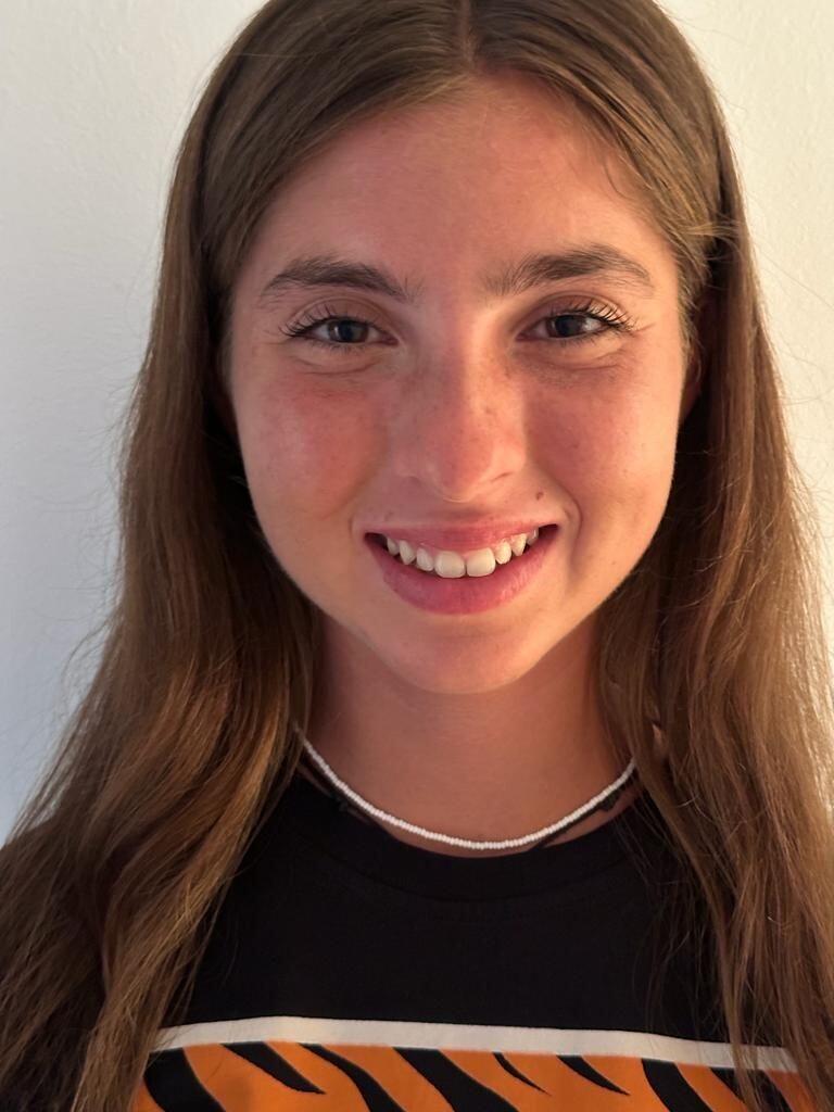 Headshot of Maria Sara Popa