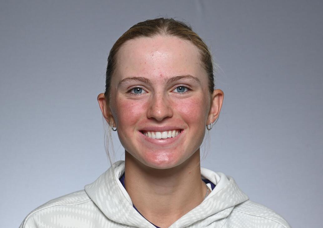 Headshot of Laura Samson
