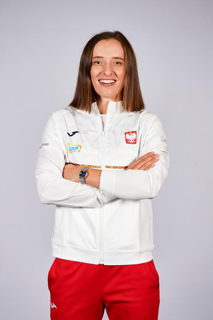 Headshot of Iga Swiatek