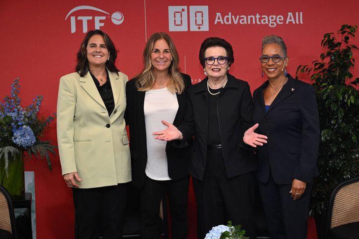 Billie Jean King, Conchita Martínez, Arantxa Sánchez Vicario en la cumbre de igualdad de género de la ITF